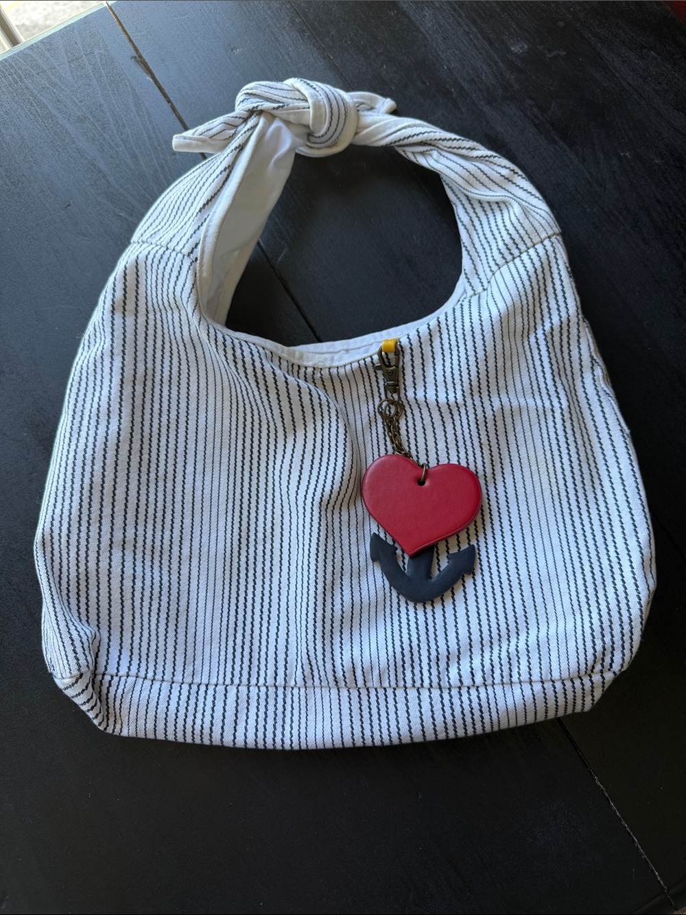 Striped White Knot-Handle Hobo Bag with Red Heart Charm